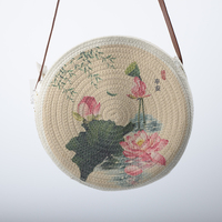 Sac rond tissé à l'encre de Chine motif lotus, sac bandoulière vintage en coton floral avec poignées en cuir pour usage quotidien