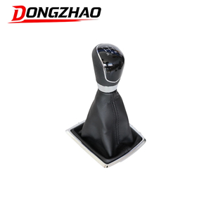 Pomo de Palanca de Cambios de 5 Velocidades con Funda de Cuero 4M51A045B79 8M5R7H409AA para <span class=keywords><strong>FORD</strong></span> FOCUS - Product Image 2