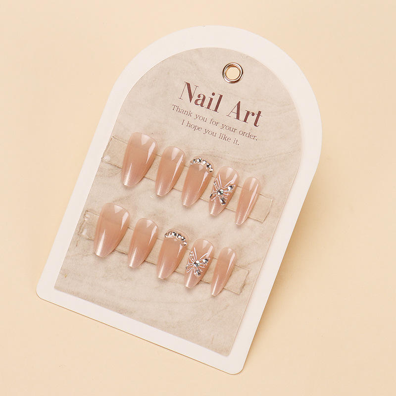 1607 clous faits main M taille 10 pièces boîte