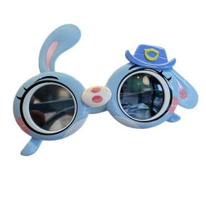 <span class=keywords><strong>Lunettes</strong></span> de soleil polarisées pour enfants Zootopia Judy Lapin mignonnes - <span class=keywords><strong>Lunettes</strong></span> de soleil en silicone motif lapin policier de dessin animé pour filles, accessoires photo - Product Image 5