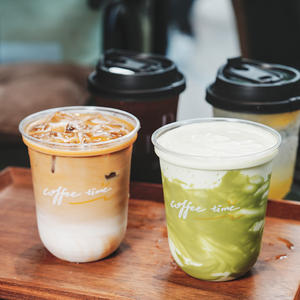 Kişiselleştirilmiş Tek Kullanımlık 12oz/14oz/16oz U Şekilli PET Şeffaf Sütlü Çay ve Soğuk İçecek Bardakları, Kubbeli Kapaklı - Product Image 3