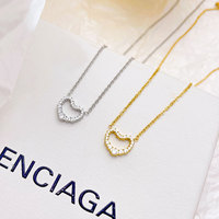 Delicado Collar con Colgante de Corazón Abierto con Circonitas, Acero Inoxidable 316L con Baño PVD, Antideslustre, Joyería Minimalista para Mujer, Regalo, Venta al por Mayor, OEM