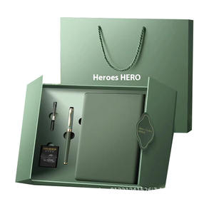 دفتر ملاحظات فاخر للبيع بالجملة من جلد البولي يوريثولر A5 مع قلم وUSB من العروض التجارية - Product Image 1