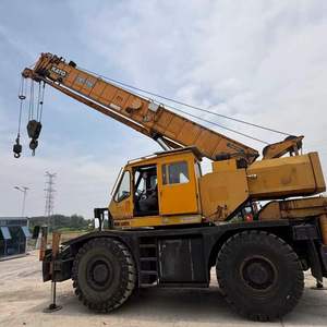 Grue tout-terrain d'occasion KATO KR‑25H 25 tonnes 4x4 d'origine japonaise en bon état pour travaux de levage hors site - Product Image 1