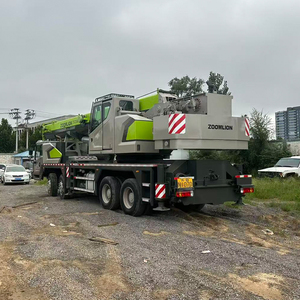 Grue mobile sur camion d'occasion ZOOMLION ZTC350H 2022 de 35 tonnes - Product Image 6