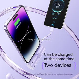 Mini Powerbank 5000mAh Portatile con Cavo Integrato, Caricabatterie con Spina Incorporata, Power Bank Elegante da 5000mAh - Product Image 4