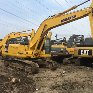 Komatsu รถตัก PC200-8 PC200-7 PC200-6รถตักดินไฮดรอลิกตีนตะขาบของแท้มือสอง - Product Image 1