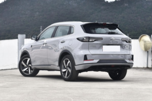 Miglior prezzo 2025 Changan Qiyuan Q05 veicolo elettrico Plug-in 5 porte 5 posti <span class=keywords><strong>auto</strong></span> compatte nuova energia per la vendita - Product Image 3