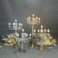 Centre de table de mariage très vendu, candélabre haut de gamme en acrylique avec source de lumière LED pour la décoration de table