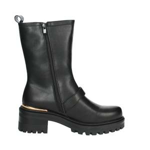 Bottines basses pour femmes en cuir noir avec détail boucle et semelle épaisse - Product Image 4