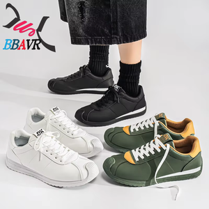 Zapatillas de Moda al por Mayor, con Logotipo Personalizado, de Cuero, con Suela Gruesa, para Skateboard, Zapatos Casuales para Caminar al Aire Libre para Hombre - Product Image 2