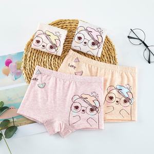 Paquete de 4 Calzones Tipo Bóxer para Niñas Estudiantes, Ropa Interior Infantil de Algodón Transpirable, Calzones de Seguridad de Algodón para Niñas - Product Image 3