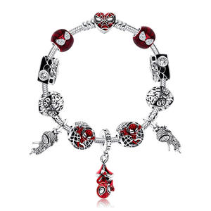 Panjia Manwei Series <span class=keywords><strong>Spiderman</strong></span> Beaded Pendant Bracelet Cobre Plated Love Base Chain Diamond Factory Wholesale Charm Bracelets - Product Image 2
