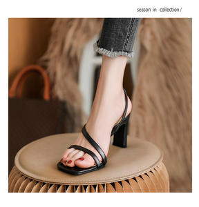 Zapatilla de <span class=keywords><strong>mujer</strong></span> Dressy Summer Mules Square Toe Low Block Heel Two Strap Chunky Sandals para <span class=keywords><strong>mujer</strong></span> - Product Image 6