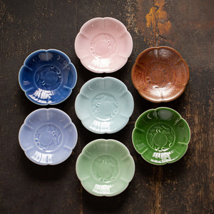 Plato de cerámica para repostería con forma de flor, mini disco de porcelana con seis pétalos en forma de onda para sala de té, fiesta de aperitivos, platos de estilo sencillo. - Product Image 3