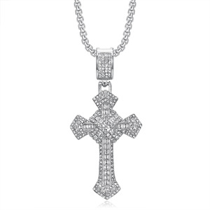 Colliers pendentifs pour hommes en acier inoxydable de style hip-hop gothique C&J, avec croix de Jésus et zircone cubique glacée, sans ternissement, cadeau - Product Image 2