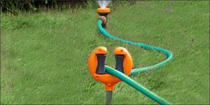 Support de tuyau d'arrosage de jardin en métal antirouille avec piquet de fixation et <span class=keywords><strong>rouleau</strong></span> de maintien - Product Image 6
