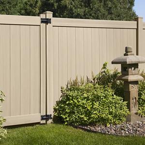 Valla de PVC de 6x8 pies Sin Mantenimiento con Parte Superior Cerrada, Cerca de Privacidad de Vinilo para Patio Trasero - Product Image 1