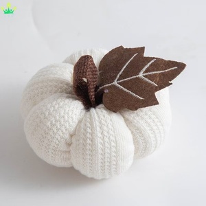 Decorazioni Artigianali Fai-da-Te a Forma di Zucca in Maglia Artificiale, Ornamenti Pendenti per Feste Festive, Piccole Zucche per la Raccolta e il Ringraziamento - Product Image 3