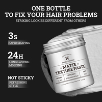 La pâte de texture mate d'argile de style de cheveux sans brillance à base d'eau parfaite absorbe rapidement