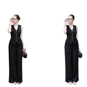 Ensemble 2 pièces gilet et pantalon vintage uni pour femme, fabriqué au Vietnam, longueur mi-mollet, sans manches, col en V, polyester/coton, perlé, anti-plis - Product Image 5