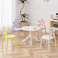 Chaises de salle à manger en plastique modernes et simples pour enfants, utilisation domestique, colorées, avec dossier en forme de fleur, pour les jardins d'enfants, les écoles, les salles de bain, l'extérieur