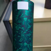 Grüne Glänzende PET/PVC 9D Geschmiedete Carbonfolie für Autokarosserie, Selbstheilend mit Luftkanälen, Matt Satin Motorrad-Aufkleber