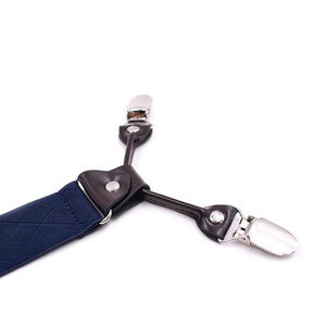 Set regalo da <span class=keywords><strong>uomo</strong></span> con <span class=keywords><strong>bretelle</strong></span> in <span class=keywords><strong>pelle</strong></span> sintetica con motivo a quadri blu personalizzato <span class=keywords><strong>di</strong></span> lusso - Product Image 4