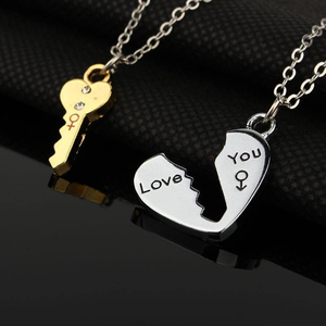 2025 gran oferta de aleación galvanizada corazón llave bloqueo pareja collar moda colgante collares para parejas - Product Image 4