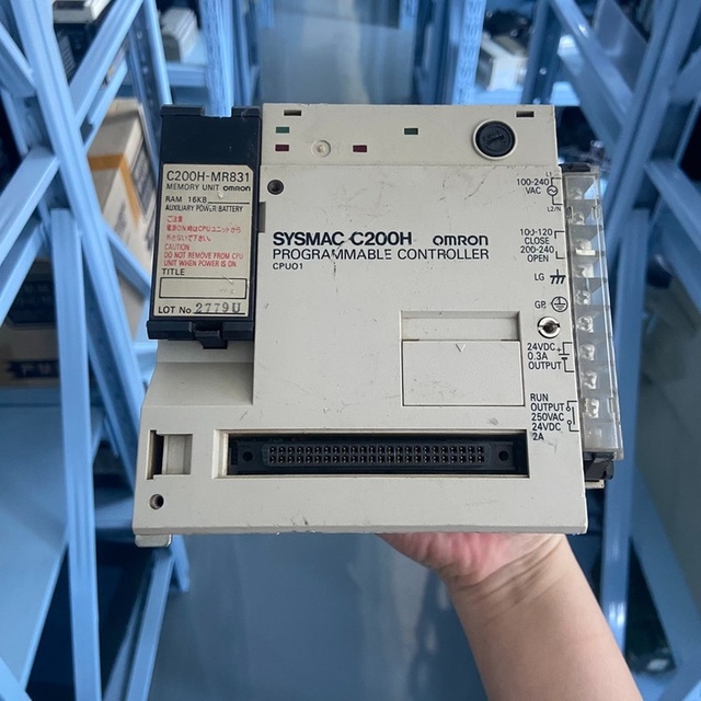 C200H-CPU01 CPU Module for Plc