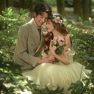 Forest-Themed Fairy Wedding Dress Green Empire Waist Ball Gown Sweetheart Neckline Tulle Formal Dress For Outdoor Couple - Product Image 1