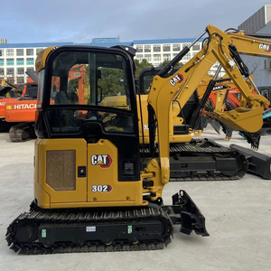 Компактный мини-экскаватор CAT302CR 2.2T, б/у, с нулевым выносом задней части, подходит для молота и бура, идеален для городского строительства - Product Image 1