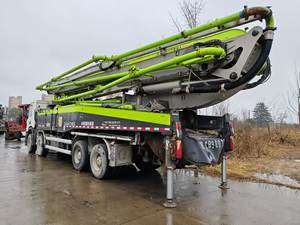 Camión Bomba de Concreto con Motor Diésel Zoomlion de 62 m de Marca China con Productividad de 18 m/h en Shanghái - Product Image 2