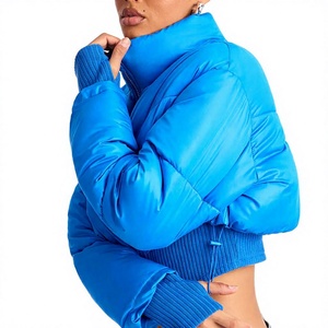 Blousons matelassés streetwear stylés, vestes courtes personnalisées, nouvelle collection, vente en gros, blousons matelassés zippés pour femmes - Product Image 1