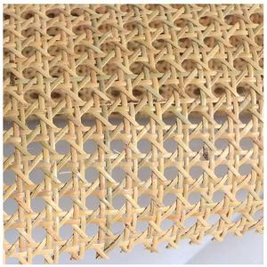 Rouleau de cannage en rotin naturel biodégradable, alternative jetable pour la décoration de meubles, matière première pour acheteurs mondiaux - Product Image 1