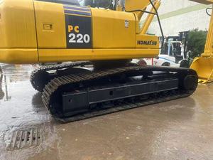 Excavatrice d'occasion japonaise Komatsu PC220-7 sur chenilles, modèle 2019, moteur Komatsu, 20 tonnes, capacité de la benne de 1,2 m, machinerie de haute qualité - Product Image 6