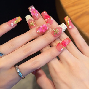 <span class=keywords><strong>Uñas</strong></span> Postizas Hechas a Mano Qianya, Degradado <span class=keywords><strong>Rosa</strong></span>, Flores Talladas en 3D, 10 Piezas, <span class=keywords><strong>Uñas</strong></span> Acrílicas, Punta Francesa, Estilo Europeo Americano, Venta al Por Mayor - Product Image 4