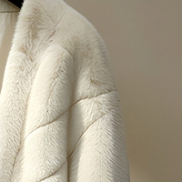 Manteau mi-long en fausse fourrure de vison polyester blanc crème pour femme, col en V, poignets bouffants, coutures géométriques, vêtement d'extérieur de luxe en fourrure