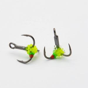 Anzuelos triples de carbono hechos en China Plantillas de pesca en hielo Personalizables Diferentes tamaños y colores - Product Image 3