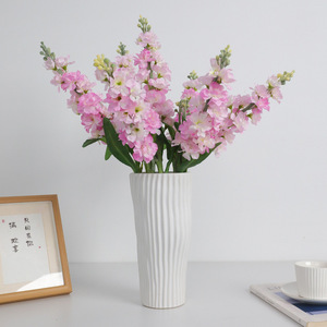 Fleurs artificielles de delphinium violettes en soie, haute simulation, pour décoration de mariage, style moderne, réutilisables, recyclables, branche unique - Product Image 2