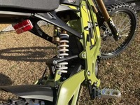Cadre en alliage d'aluminium forgé, garde au sol de 270 mm, moto électrique tout-terrain SurRon Light Bee X