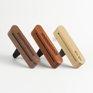 Long Lasting Luxury Aromatic Black Walnut Pine Wood Diffuser Car Vent Liquid Air Freshener Clip Car Perfume Diffuser