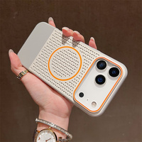 Coque de téléphone magnétique givrée couleur unie motif nid d'abeille pour iPhone 18 17 16 15 14 Pro Max, avec dos en PC mat respirant effet néon arc-en-ciel