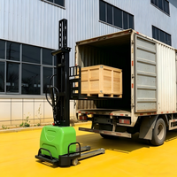 JG Stoccatore Elettrico Economico 500KG 1000kg, Stoccatore Auto-Sollevante con Sollevamento 1300-1600mm per Magazzino, Certificato CE