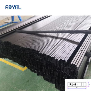 Tube à lamelles d'extrusion de profilé en aluminium pour matières premières de revêtement en poudre de clôture et de portail - Product Image 2