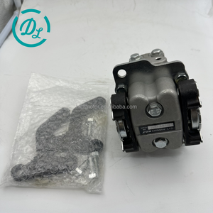 วาล์วควบคุมการเคลื่อนที่ 702-16-01542 สำหรับเปลี่ยนในรถขุด PC300-6 PC200-6 วาล์วเท้าเหยียบ เครื่องยนต์ SAA6D108E 702-16-01541 - Product Image 6