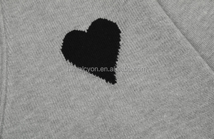 Pull tricoté à la mode A * Big Peach Heart Button Cardigan à col en V Pull décontracté ample - Product Image 6