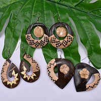 Mode boucle d'oreille à la main sculpté noix de coco bijoux tressé rotin paille boucles d'oreilles pour femmes filles