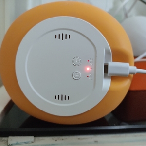 Veilleuse LED en forme d'escargot mignon, lampe pour enfants en silicone souple, lumière chaude à intensité variable, rechargeable par USB avec minuterie de 30/60 minutes - Product Image 5