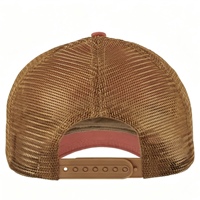 Gorra trucker estructurada al por mayor con logo bordado 3D personalizado, malla frontal y parte trasera ajustable con cierre a presión para exteriores